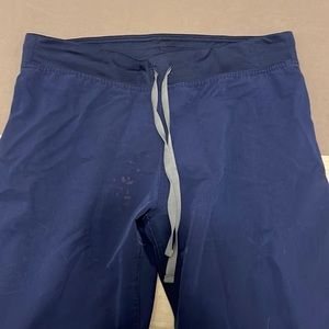 Figs Medium Tall Livingston Scrub Pants in Navy